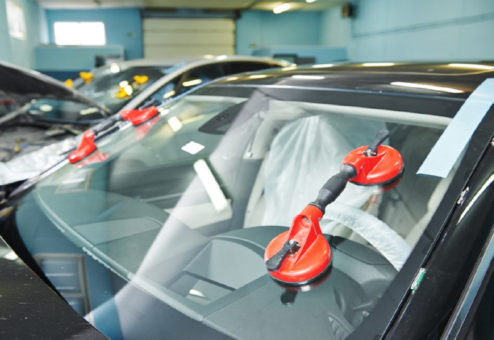 3 Questions to Ask Your Windshield Replacement Company