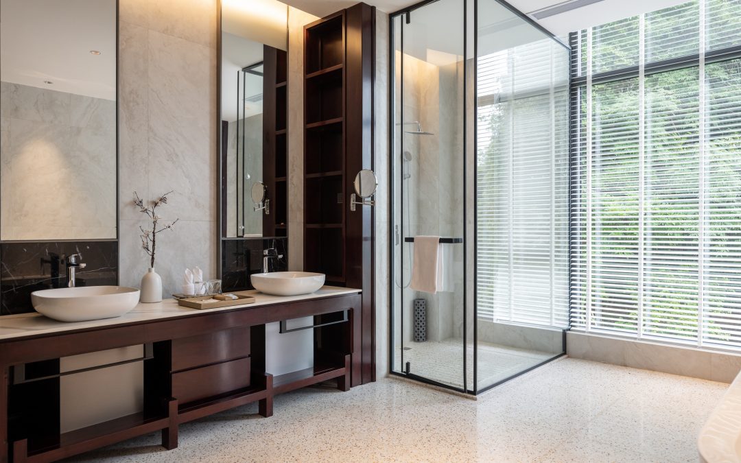 Clear Views, Local Roots: How Custom Shower Doors Are Elevating Montgomery County Homes